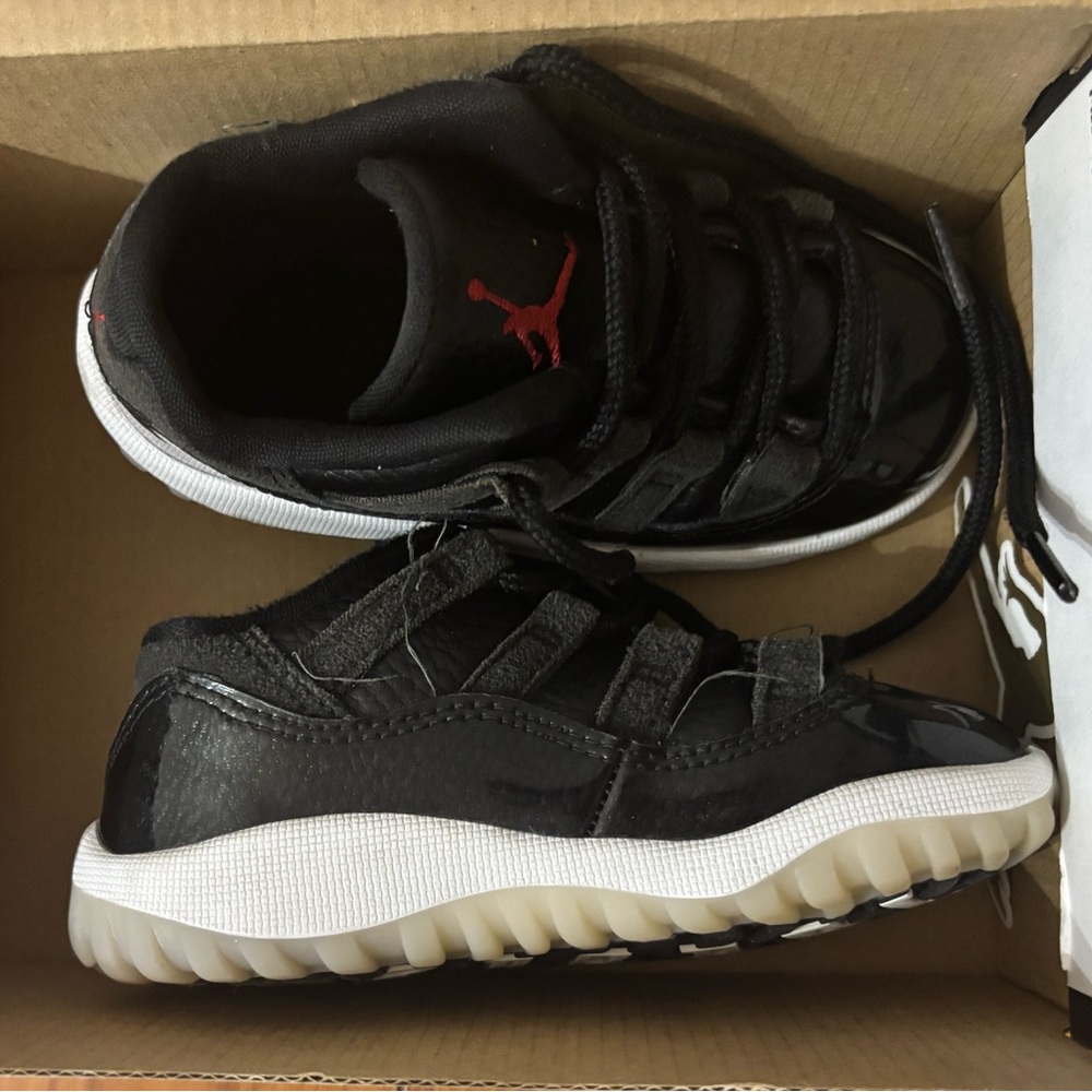 Jordan Kids Black and Red Sneakers